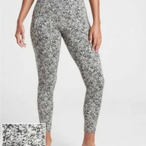 ATHLETA | Leggings 7/8 with side pockets - Picture 2 of 10